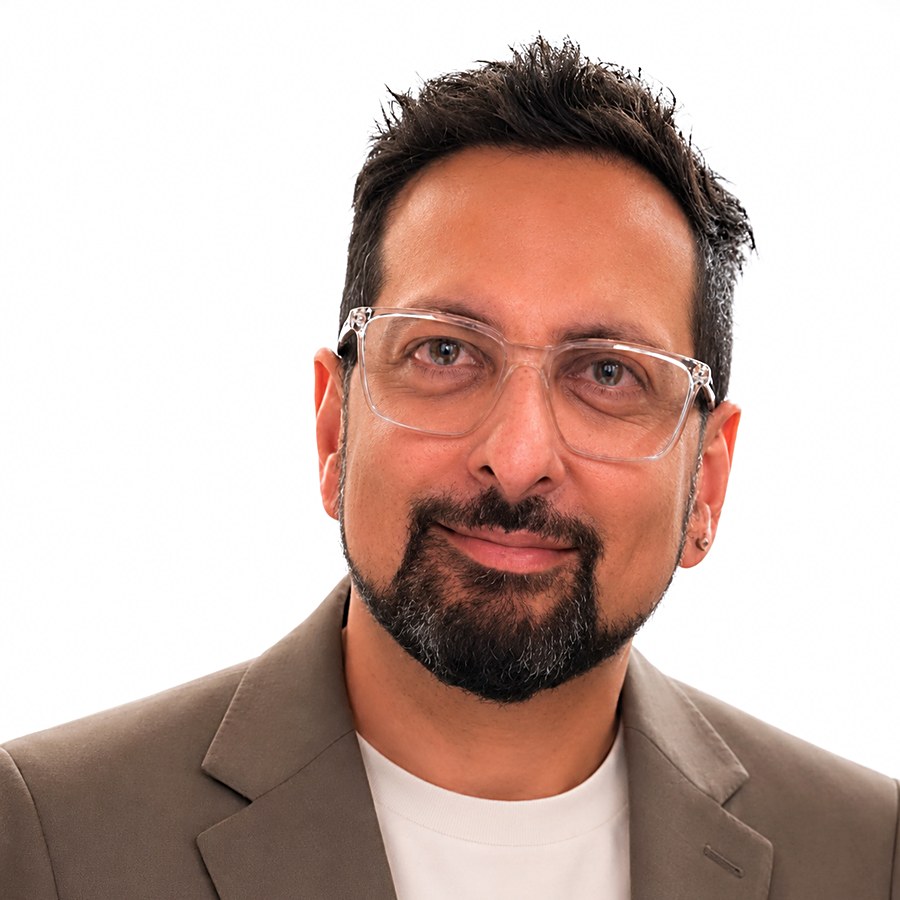 Portrait of Mohit Mehra